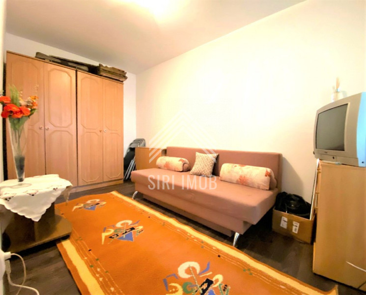 Apartament 3 camere, cart.Manastur, balcon, etaj intermediar, bloc izolat