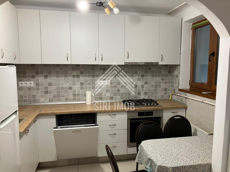 Apartament semicentral cu 2 camere, zona Horea