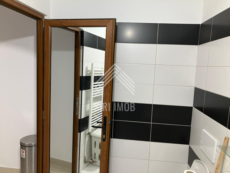 Apartament semicentral cu 2 camere, zona Horea