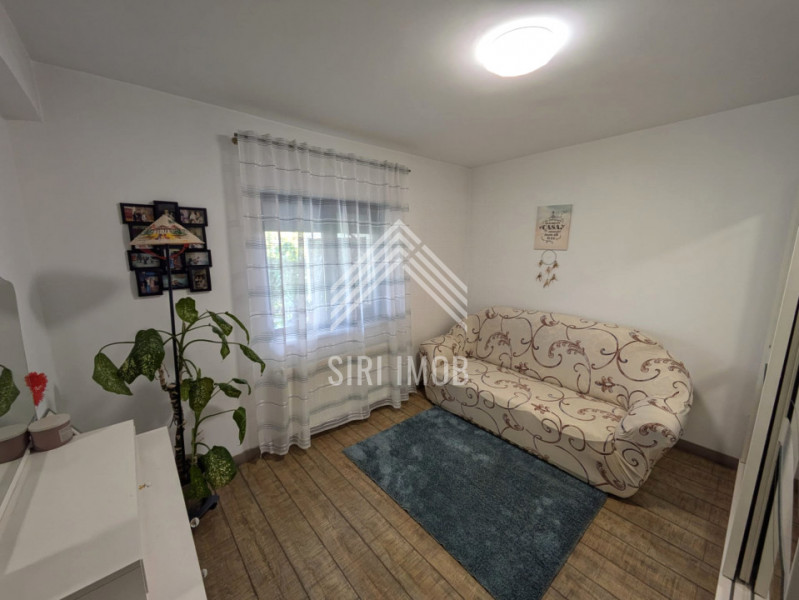 Apartament cu 4 camere, terasa, gradina si 2 locuri parcare in Floresti