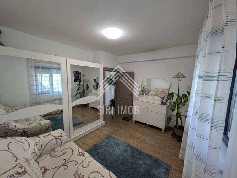 Apartament cu 4 camere, terasa, gradina si 2 locuri parcare in Floresti