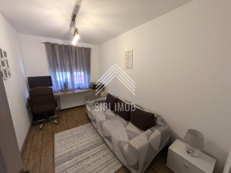 Apartament cu 4 camere, terasa, gradina si 2 locuri parcare in Floresti