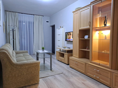 Apartament cu 2 camere, balcon si parcare in zona Intre Lacuri