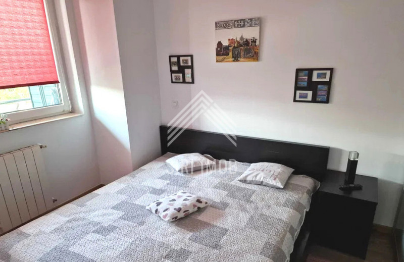 Apartament cu 2 camere, balcon generos si parcare subterana in Viva City