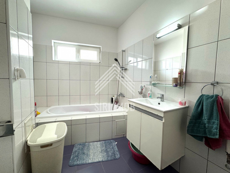 Apartament 2 camere,cart.Zorilor,str.Observatorului, etaj intermediar, balcon
