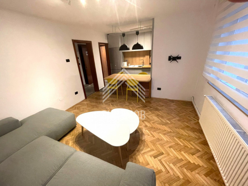 Apartament modern 3 camere, cart.Manastur, zona Big, parcare, boxa, balcon