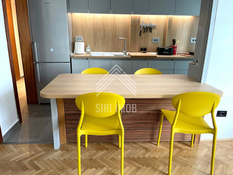 Apartament modern 3 camere, cart.Manastur, zona Big, parcare, boxa, balcon