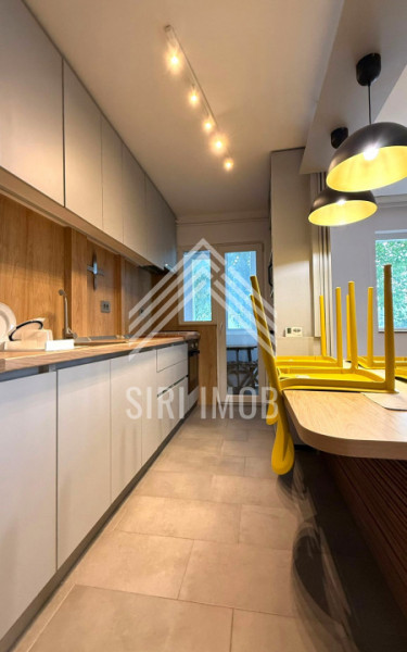 Apartament 3 camere, cart.Manastur, zona Big, parcare, boxa, balcon