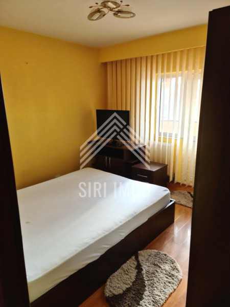 Apartament cu 3 camere decomandate, balcon si parcare in Marasti