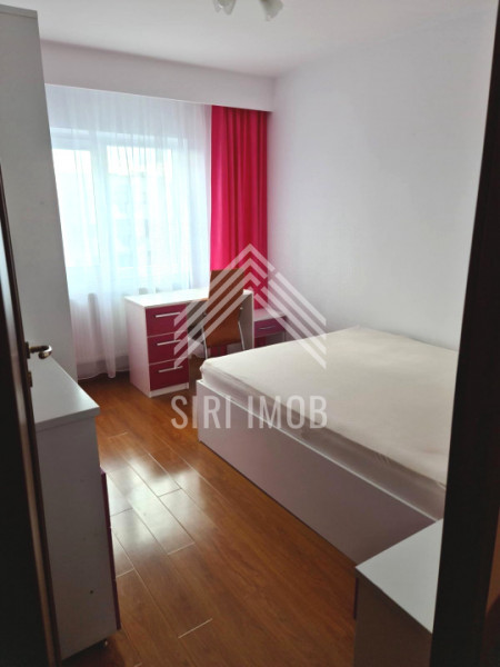 Apartament cu 3 camere decomandate, balcon si parcare in Marasti