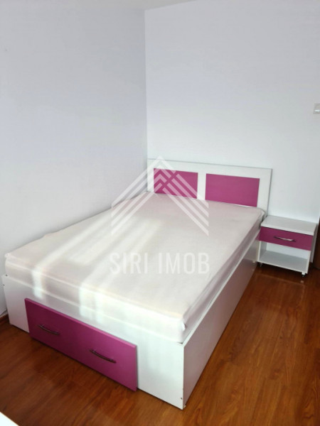 Apartament cu 3 camere decomandate, balcon si parcare in Marasti