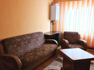 Apartament cu 3 camere decomandate, balcon si parcare in Marasti