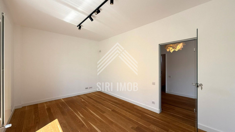 Spatiu birou 80mp, cart.Manastur, str.Campului, parcare, terasa, aer conditionat