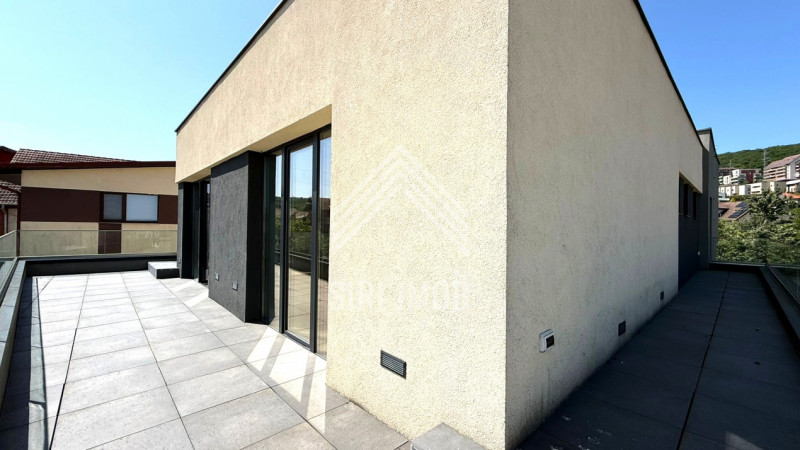 Spatiu birou 80mp, cart.Manastur, str.Campului, parcare, terasa, aer conditionat