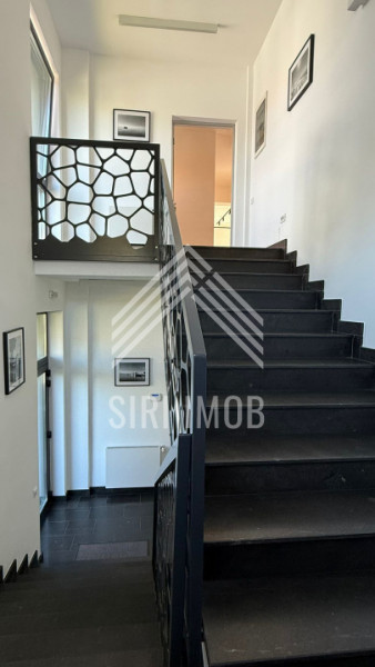 Spatiu birou 80mp, cart.Manastur, str.Campului, parcare, terasa, aer conditionat