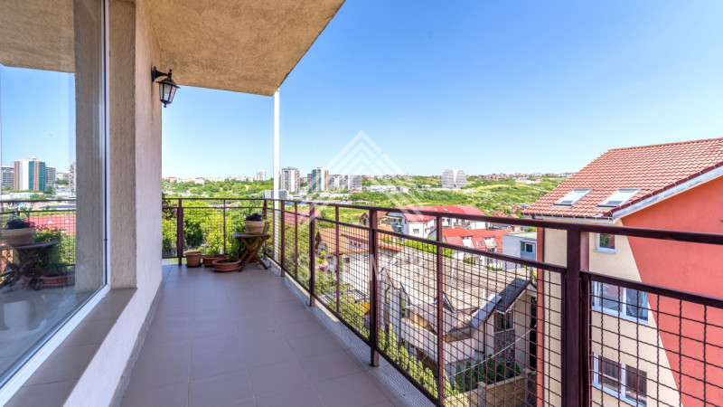 Apartament 3 camere,cart.Manastur,str.Dimitrie Gusti, 2 bai,garaj,parcare,terasa