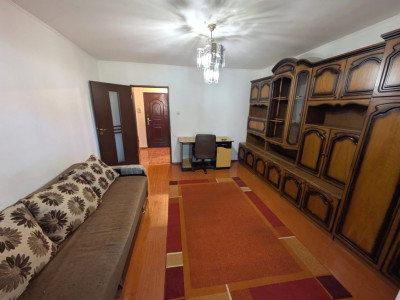 Garsoniera spatioasa in Marasti