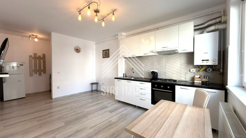 Apartament 2 camere, Floresti, zona BMW, str.Avram Iancu, balcon, parcare