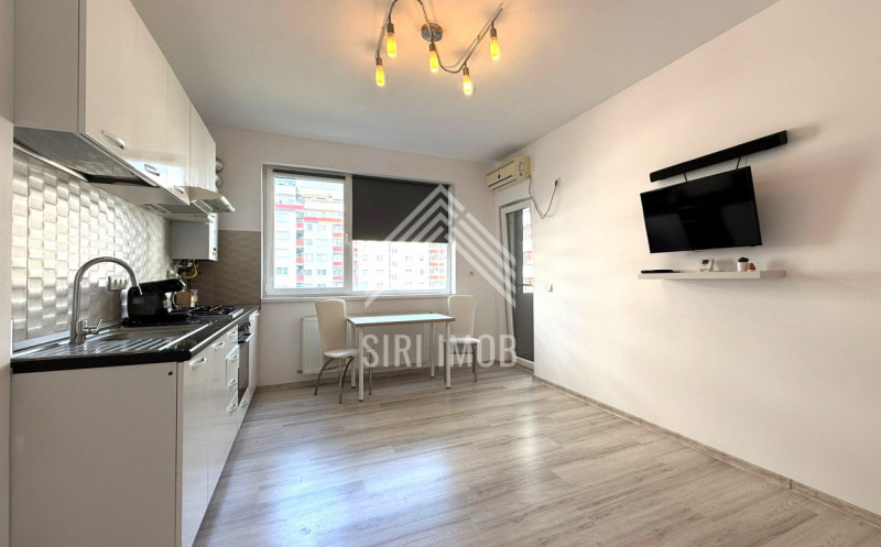 Apartament 2 camere, Floresti, zona BMW, str.Avram Iancu, balcon, parcare