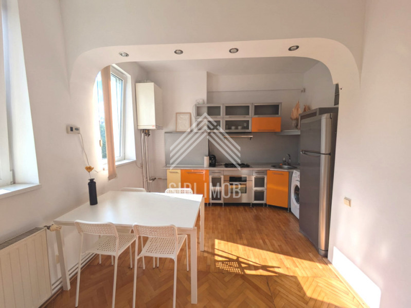 Apartament central cu 2 camere si parcare, Calea Dorobantilor