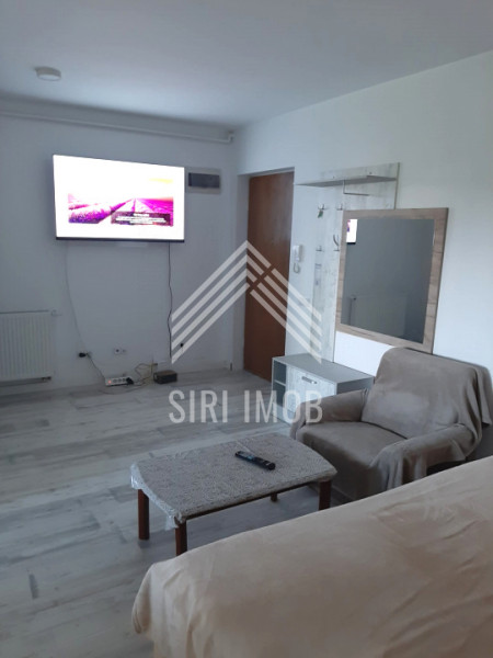 Apartament cu 2 camere decomandate si parcare in Zorilor, zona complex Wings