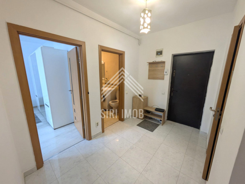 Apartament spatios cu 2 camere decomandate in centru, Pta. Mihai Viteazul