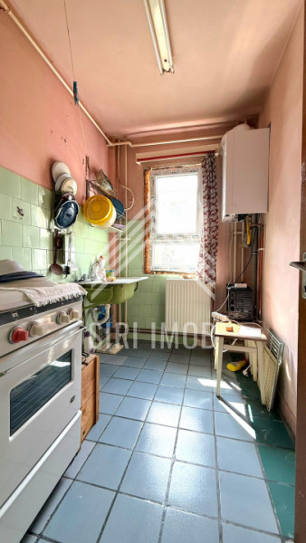 Apartament 2 camere, cartier.Manastur, zona Sirena, etaj intermediar