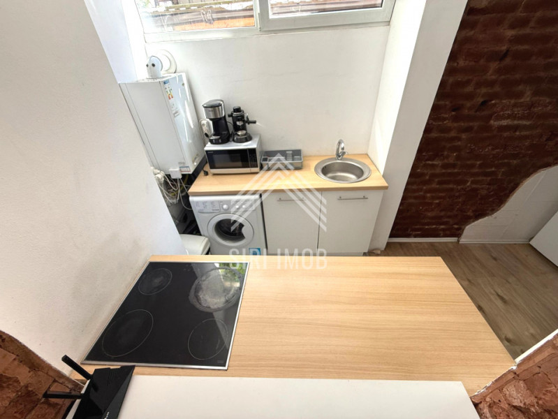 Apartament ultracentral cu 2 camere, curte si parcare, petfriendly