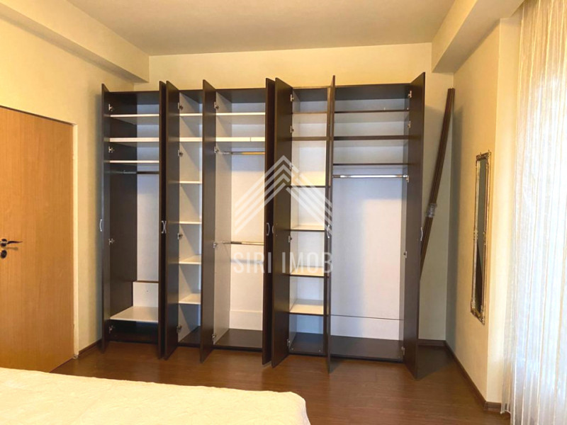 Apartament spatios cu 3 camere si 2 balcoane in Zorilor, zona UMF