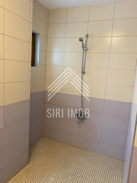 Apartament spatios cu 3 camere si 2 balcoane in Zorilor, zona UMF