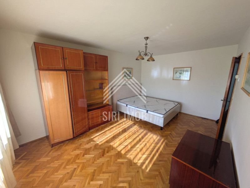 Apartament cu 4 camere, 2 balcoane si parcare in Zorilor, zona UMF