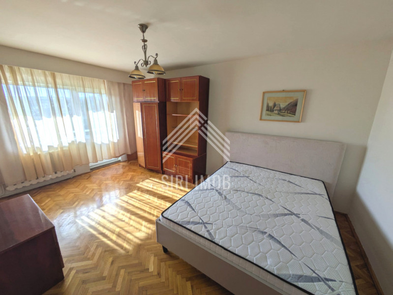 Apartament cu 4 camere, 2 balcoane si parcare in Zorilor, zona UMF