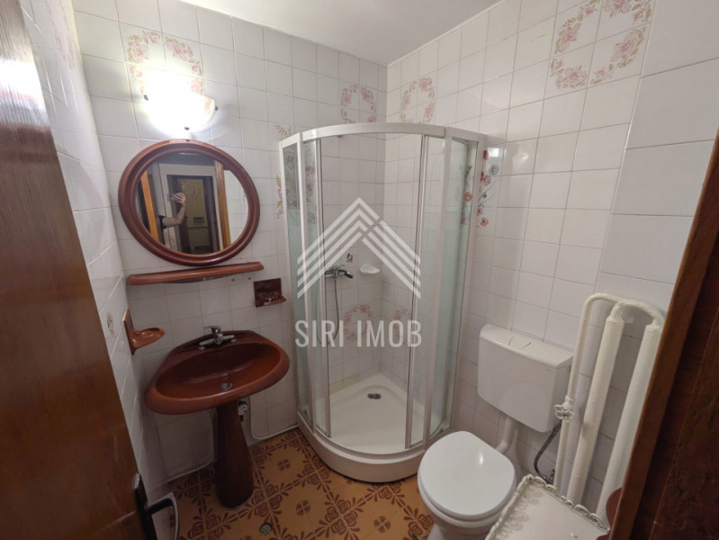 Apartament cu 4 camere, 2 balcoane si parcare in Zorilor, zona UMF