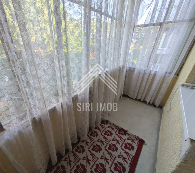 Apartament cu 4 camere, 2 balcoane si parcare in Zorilor, zona UMF