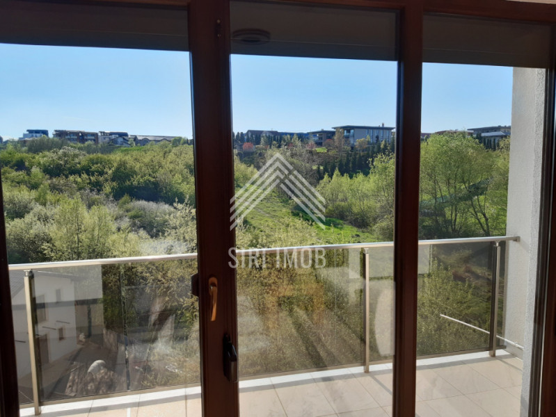  Apartament modern cu 2 camere, balcon generos si parcare in Buna Ziua