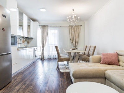 Apartament 2 camere, cart.Europa, str.Aurel Gurghianu, parcare subterana, balcon