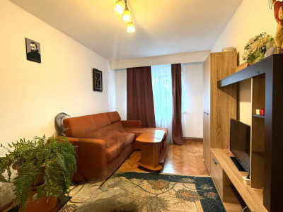 Apartament 4 camere, cart.Gheorgheni, str.N.Pascaly, parcare, balcon