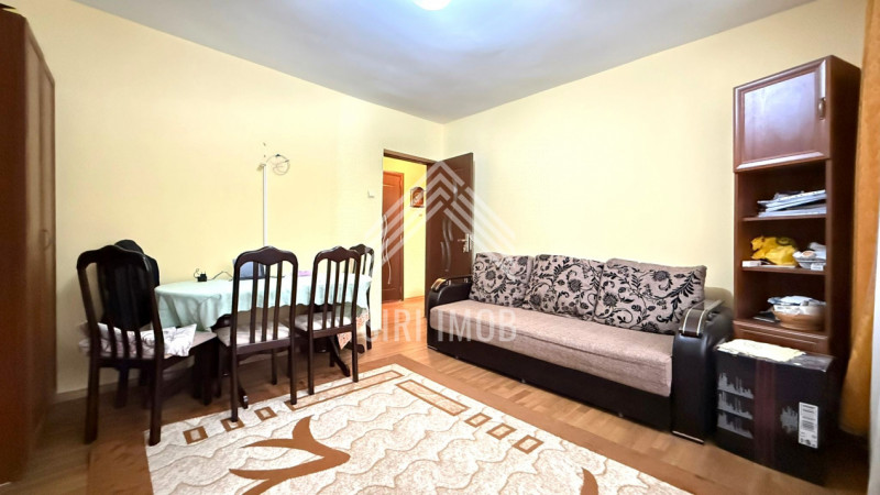 Apartament 2 camere, cart.Manastur, zona Big, DECOMANDAT, balcon, beci