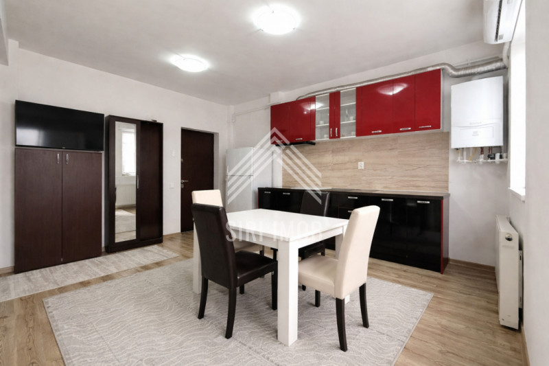 Apartament 2 camere, FLORESTI, str.Eroilor, parcare, balcon