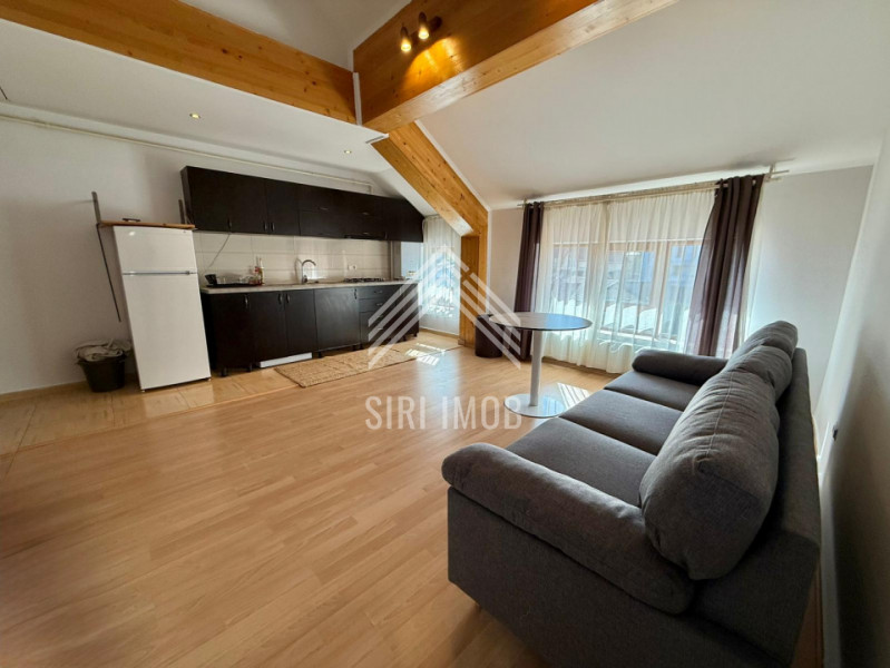 Apartament cu 2 camere, scara interioara si balcon in Zorilor