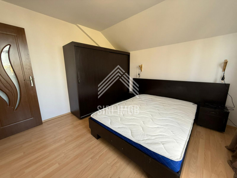Apartament cu 2 camere, scara interioara si balcon in Zorilor