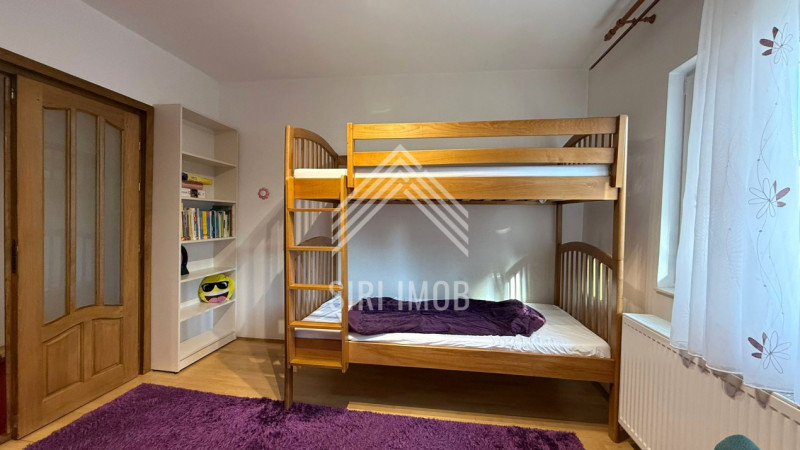 Apartament 4 camere,Manastur,str.Calea Manastur,parcare,balcon,2 bai