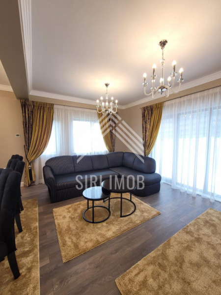 Casa deosebita cu 4 camere, terasa, jacuzzi si parcare in zona Voronet