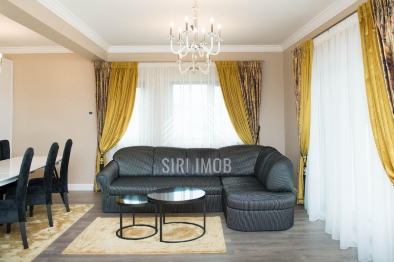 Casa deosebita cu 4 camere, terasa, jacuzzi si parcare in zona Voronet