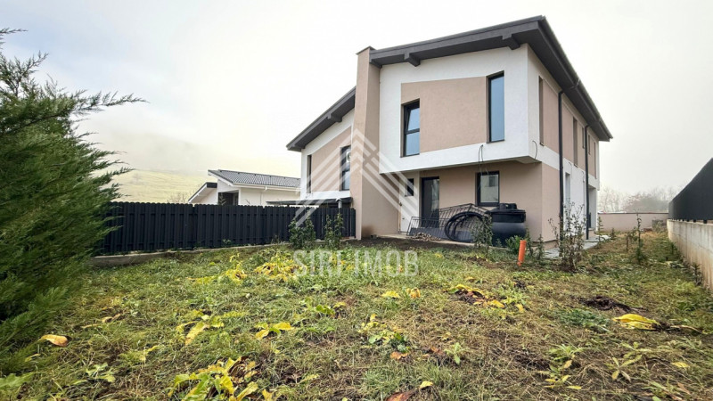 Casa tip Duplex 4 camere, Floresti, str.Tautiului, gradina, terasa, parcare