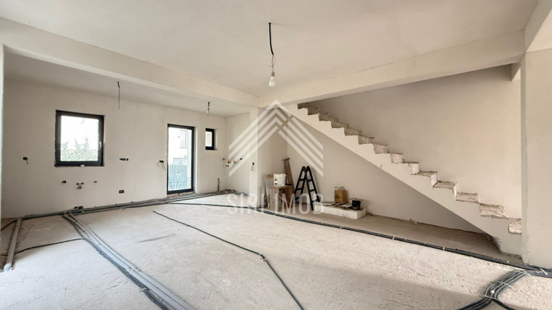 Casa tip Duplex 4 camere, Floresti, str.Tautiului, gradina, terasa, parcare