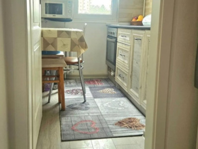 Apartament 2 camere, cart.Manastur, zona BIG, renovat, baie cu geam