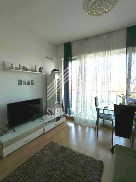 Apartament cu 2 camere, balcon si parcare subterana in Viva City