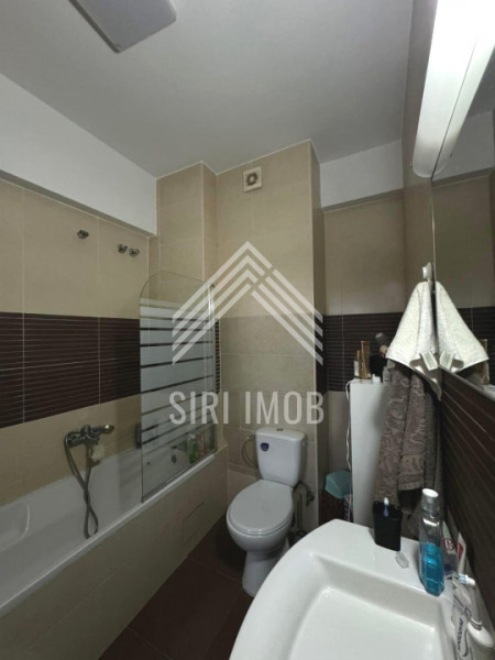 Apartament cu 2 camere, balcon si parcare subterana in Viva City