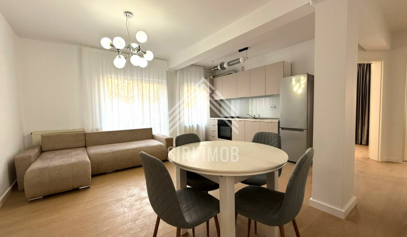 Apartament 4 camere, cart.Zorilor, str.Mircea Eliade, parcare, 2 bai, balcon